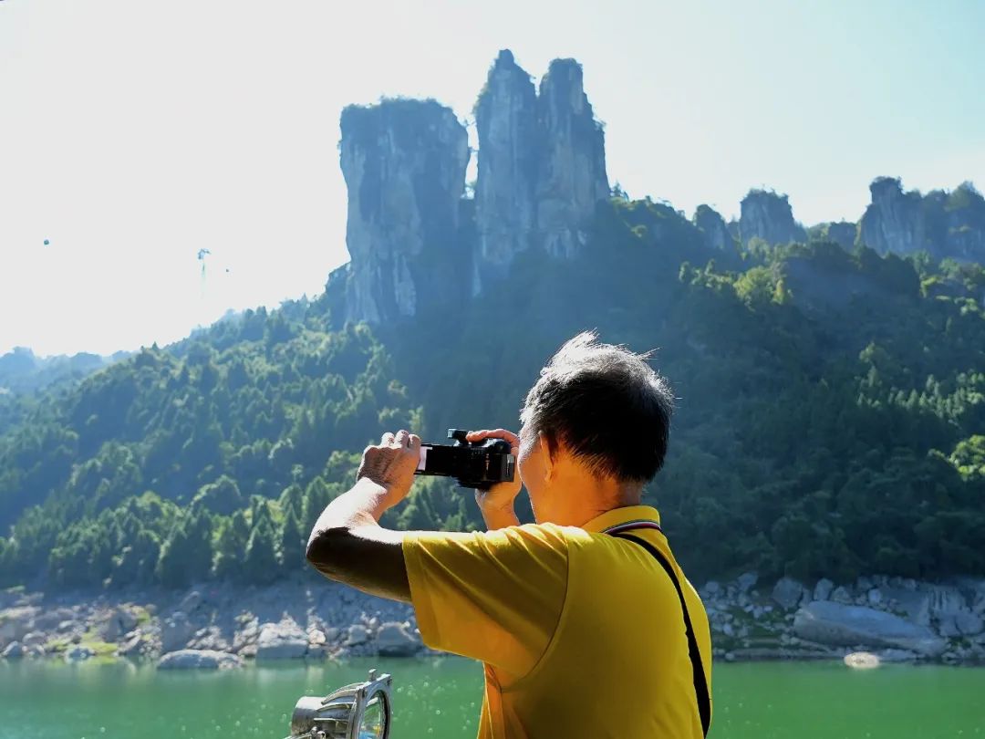 天水一色，月满大清江 | 猜灯谜、品月饼、许愿祈福，与亲朋好友共享这份传统韵味